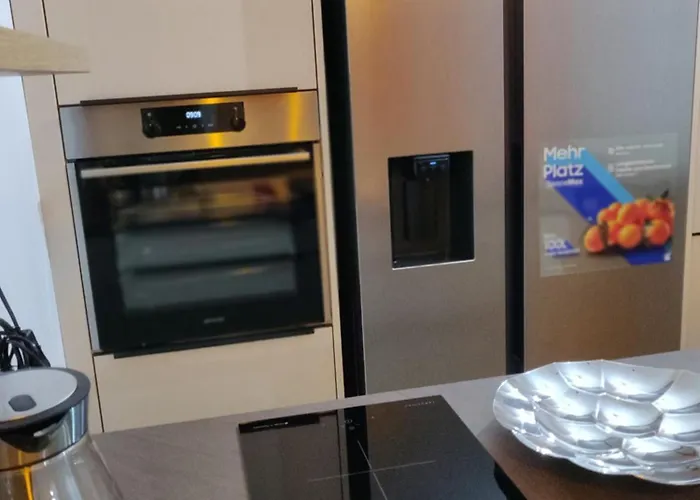 דירה Beautiful With Parking, Brilliant Location